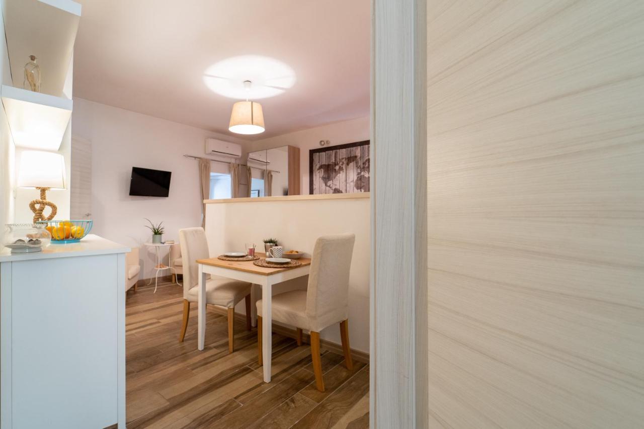 Casa Borbonica Cozy Apartment In Ortigia Ground Floor Syracuse Exterior photo
